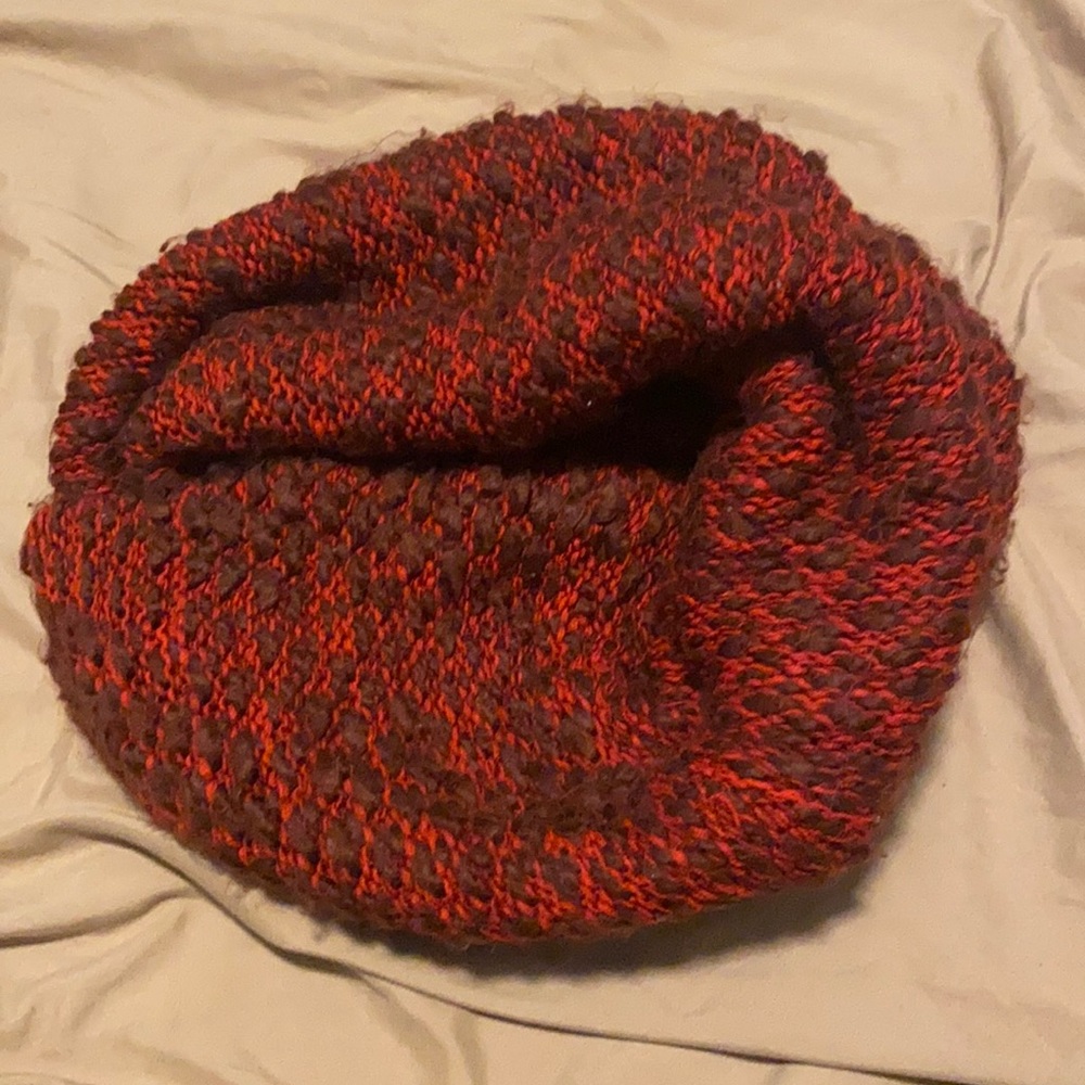 Express Chunky Infinity Scarf